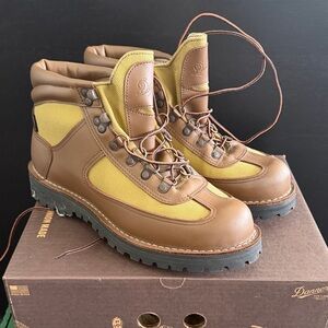 Danner Light Revival